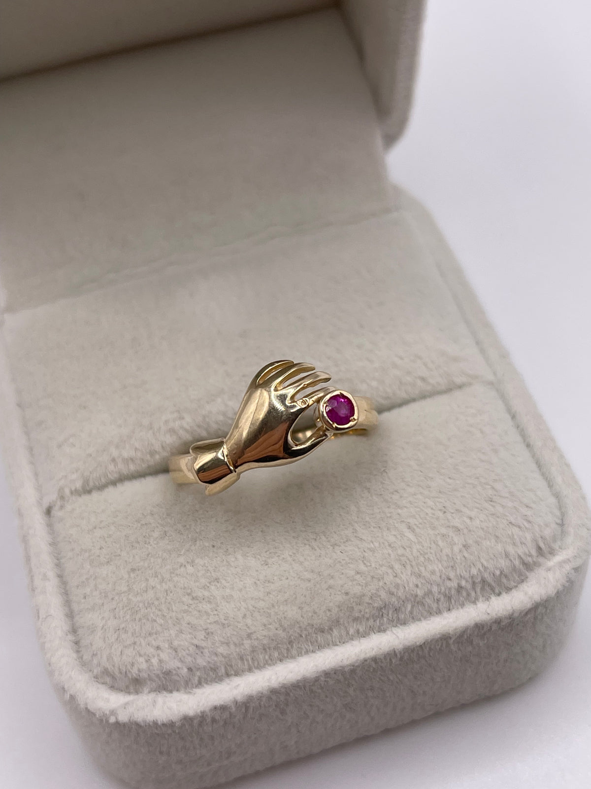 9ct gold ruby hand ring