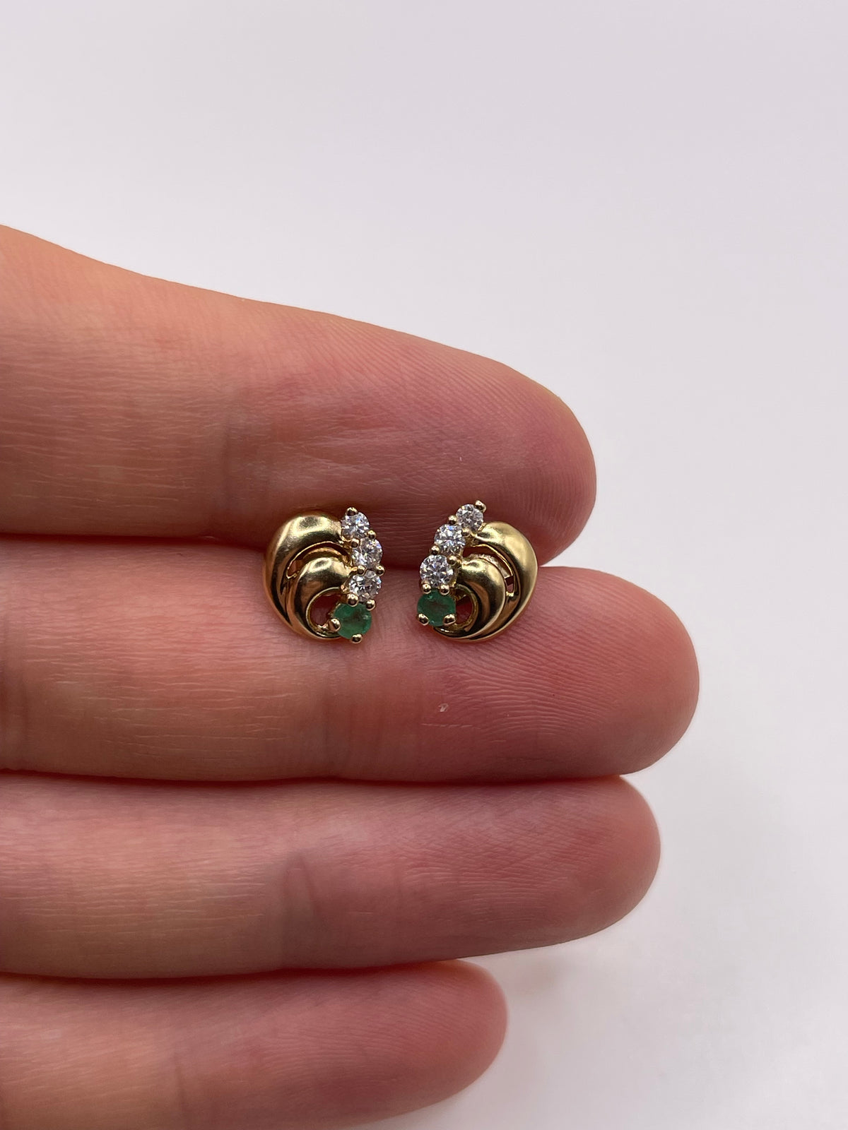 9ct gold emerald and cz earrings