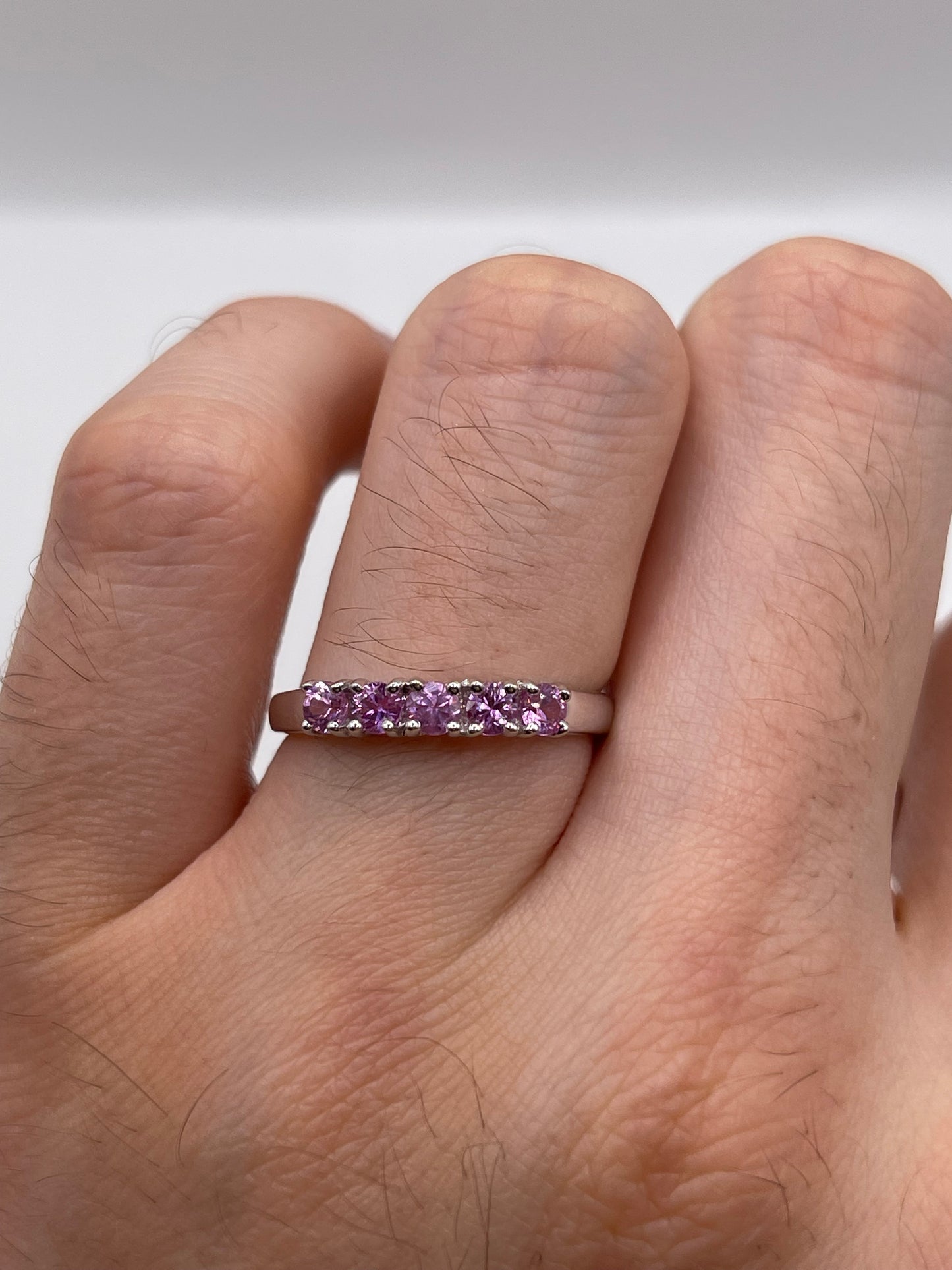 9ct white gold pink sapphire ring