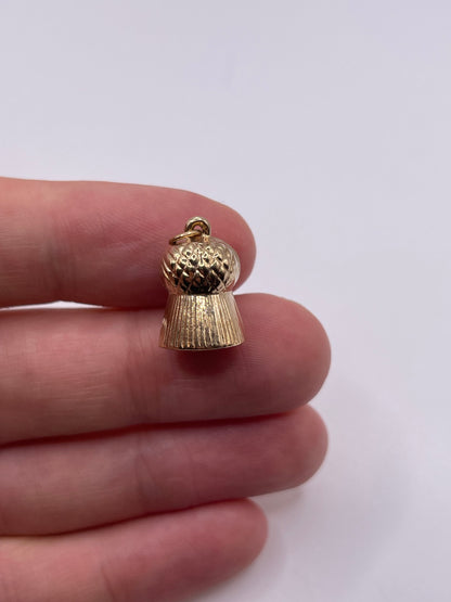 9ct gold thistle charm