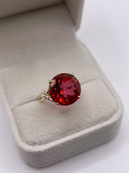 9ct gold cherry topaz and diamond ring