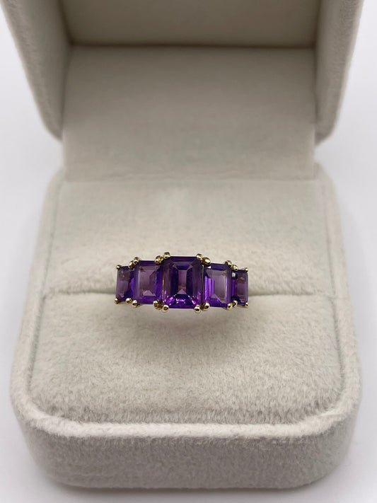 9ct gold amethyst ring