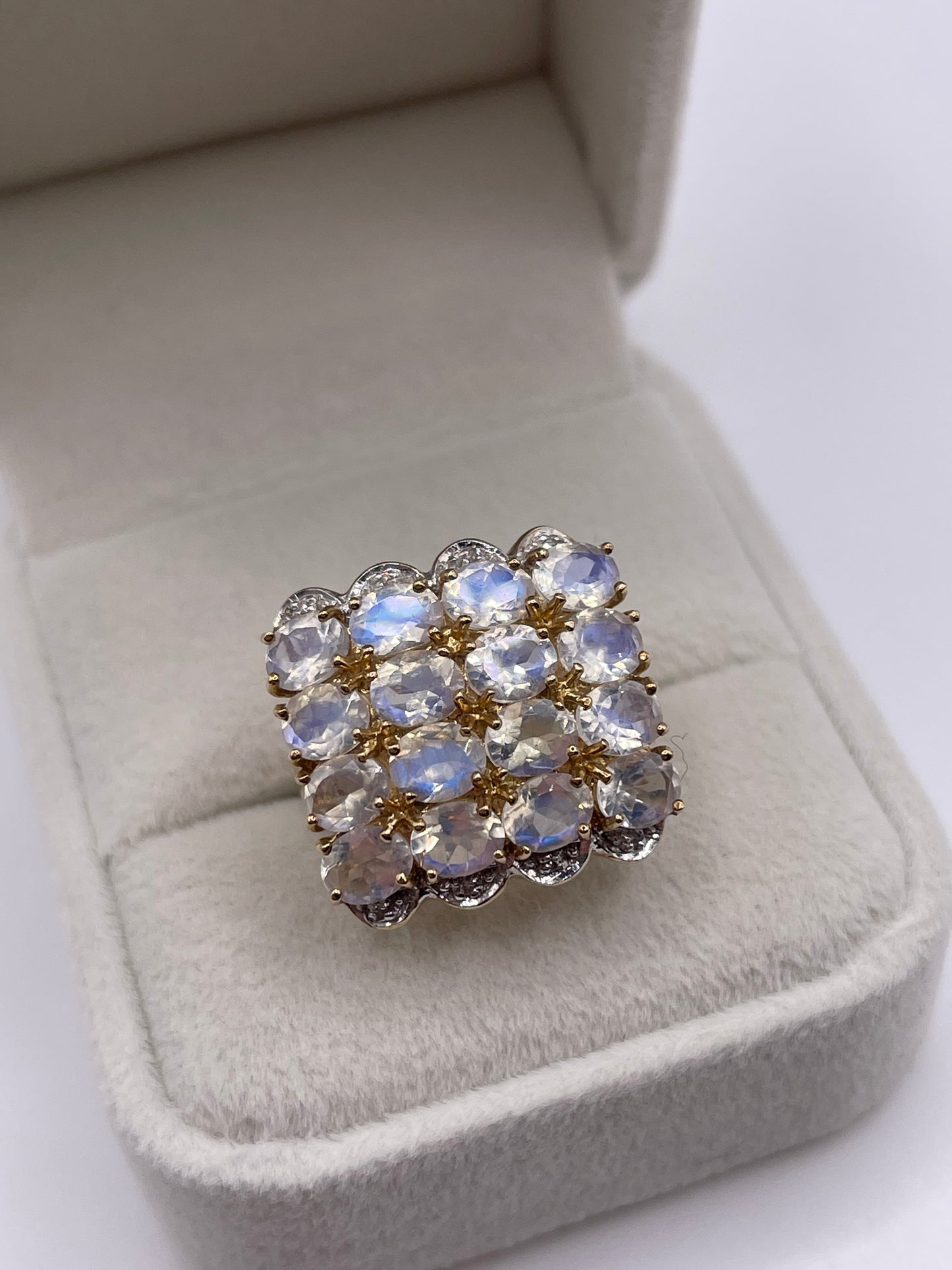 9ct gold rainbow moonstone and diamond ring