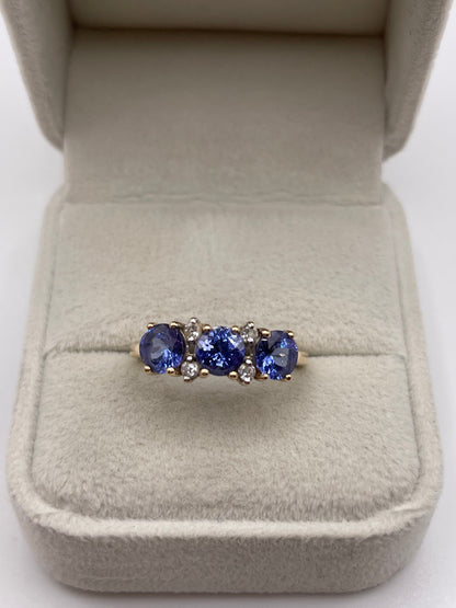9ct gold tanzanite and zircon ring