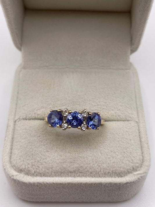 9ct gold tanzanite and zircon ring