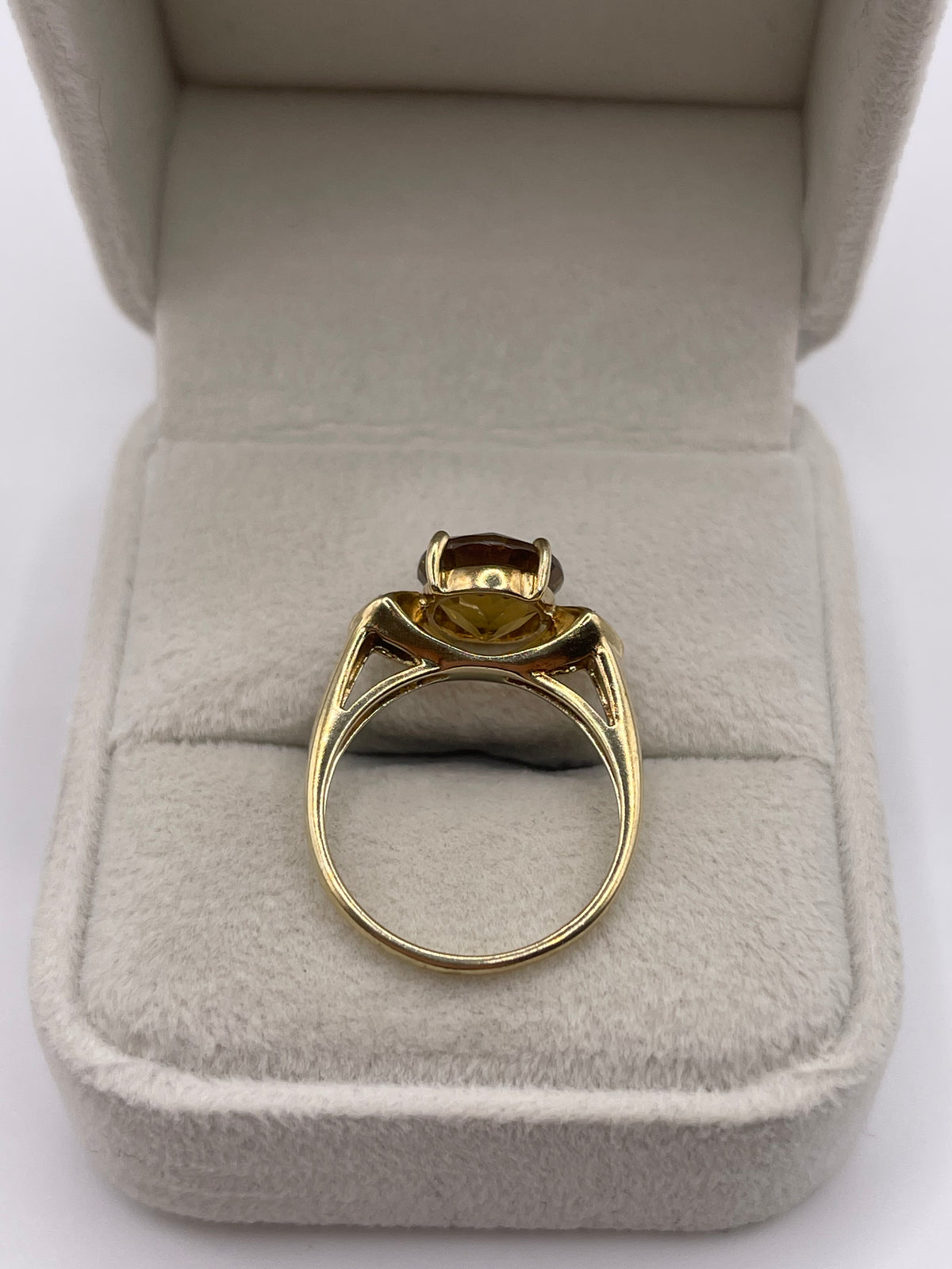 9ct gold citrine and diamond ring