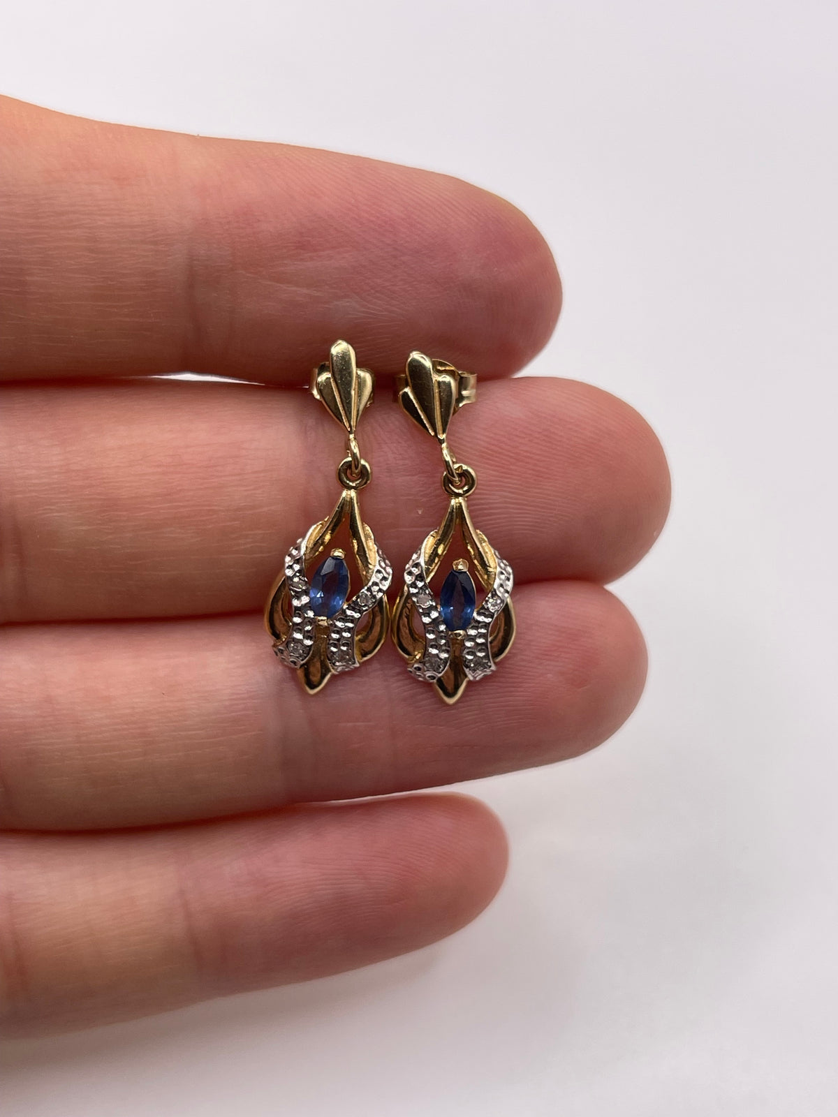 9ct gold sapphire and diamond earrings