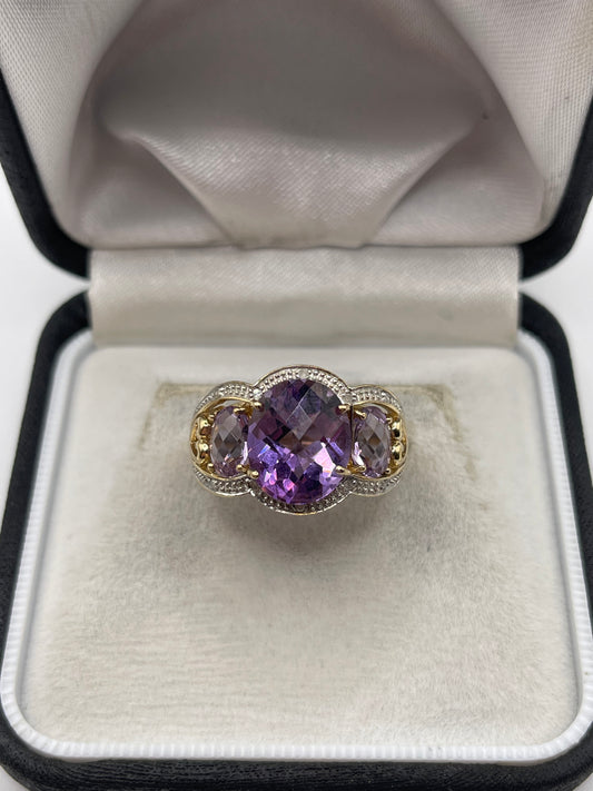 9ct gold amethyst and diamond ring