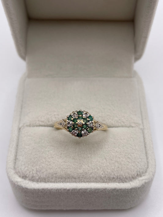 9ct gold emerald and diamond ring