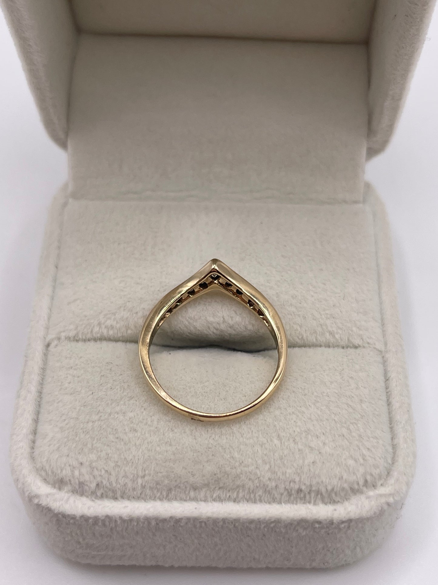 9ct gold diamond wishbone ring