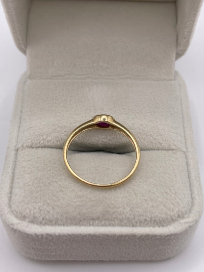 9ct gold ruby ring