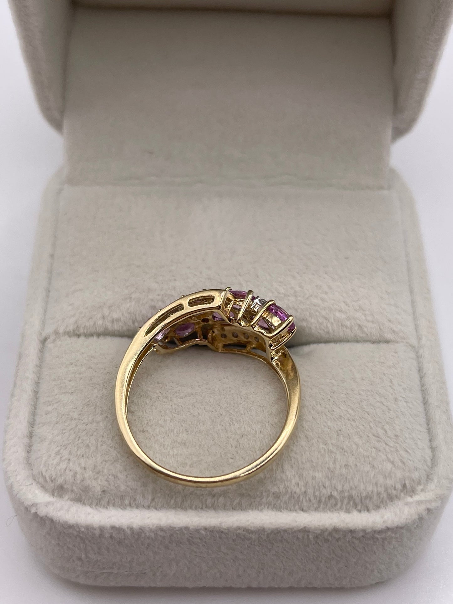 9ct gold pink sapphire and diamond ring