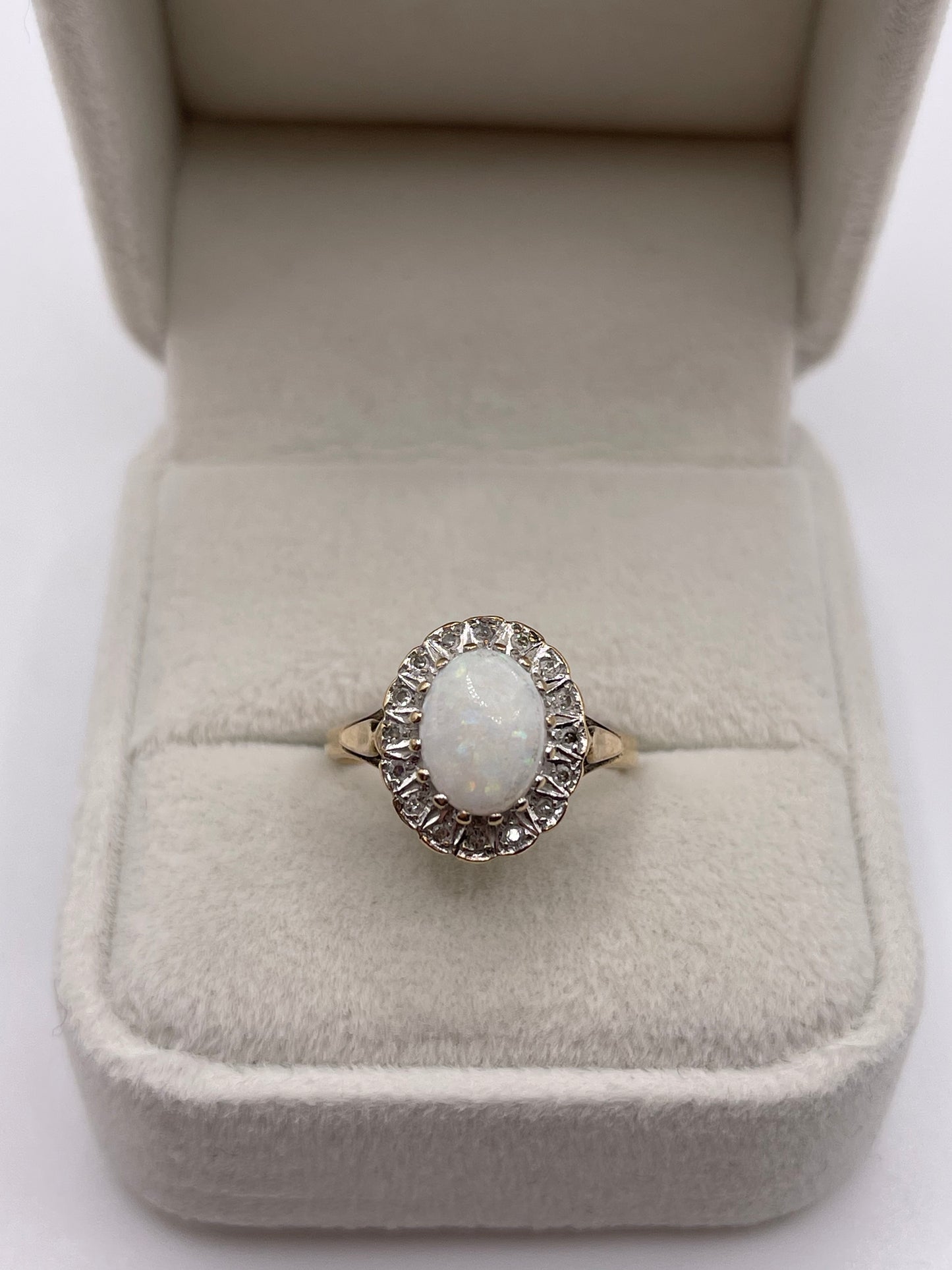 9ct gold opal and diamond ring
