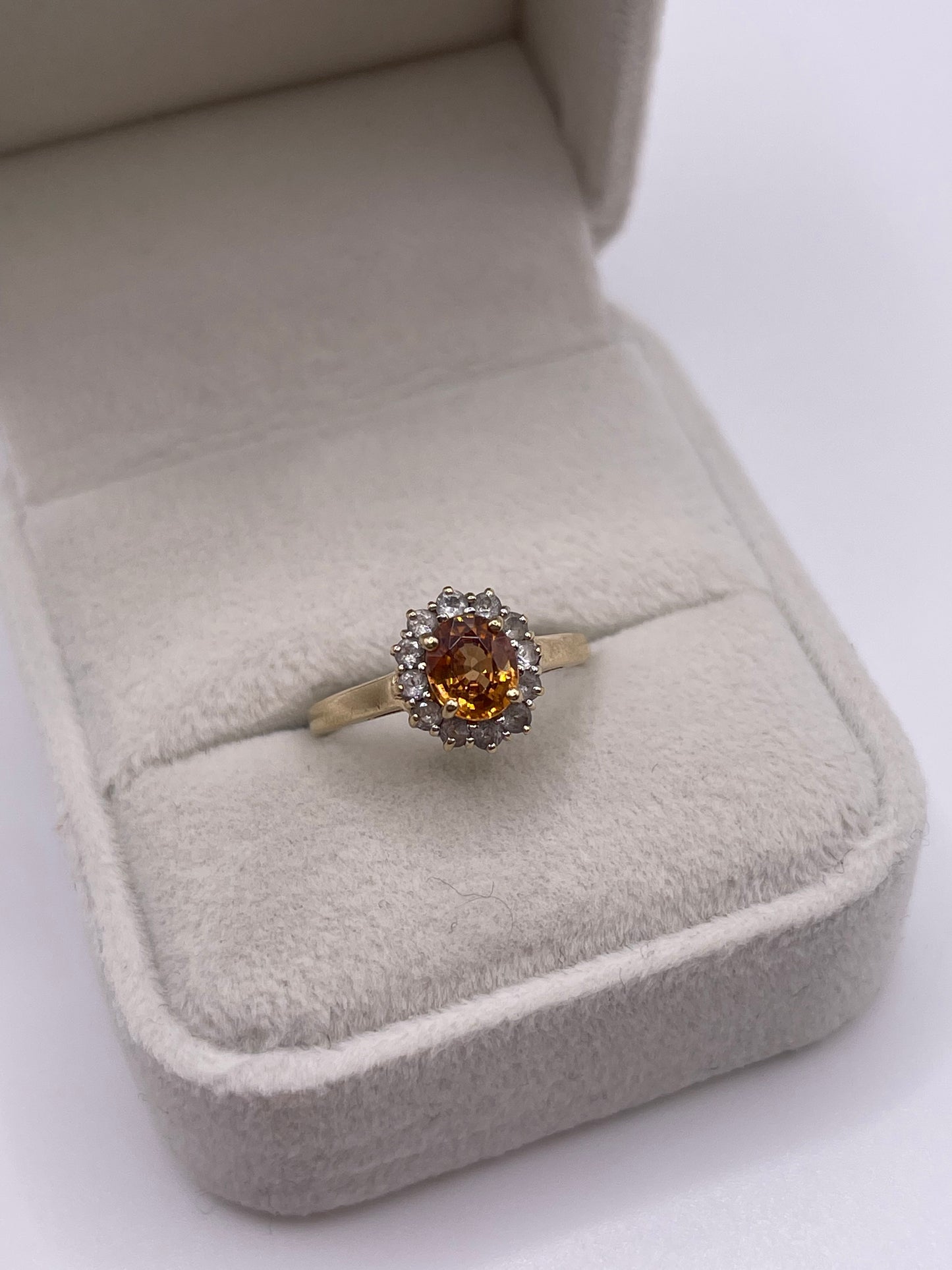 9ct gold zircon cluster ring