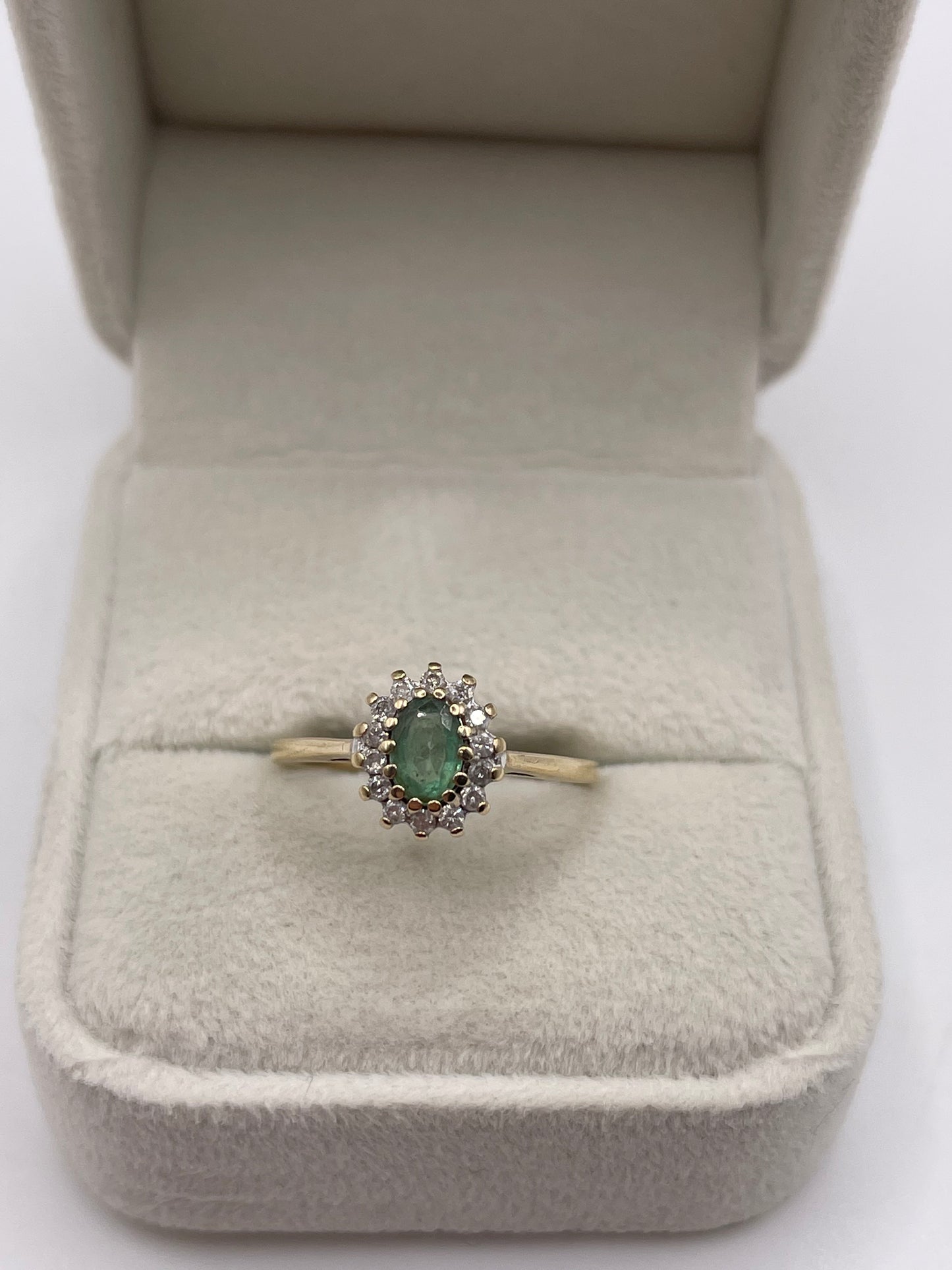9ct gold emerald and diamond ring
