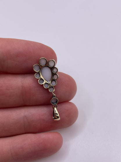 9ct gold opal cluster pendant