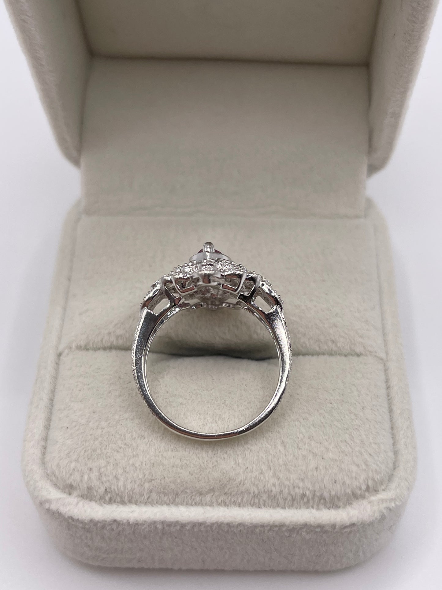 9ct white gold ruby and diamond ring