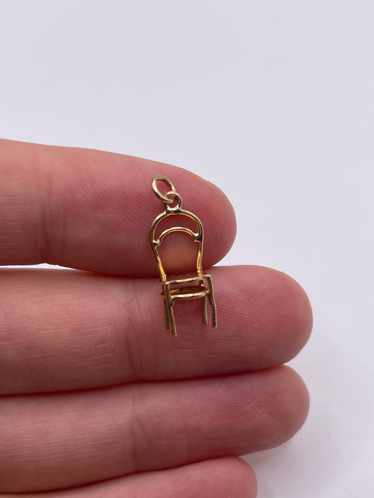 9ct gold chair charm