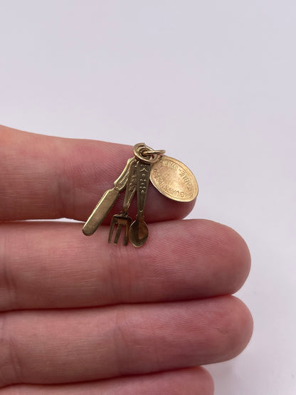 9ct gold cutely charm
