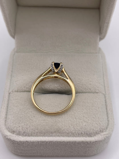 9ct gold sapphire and diamond ring