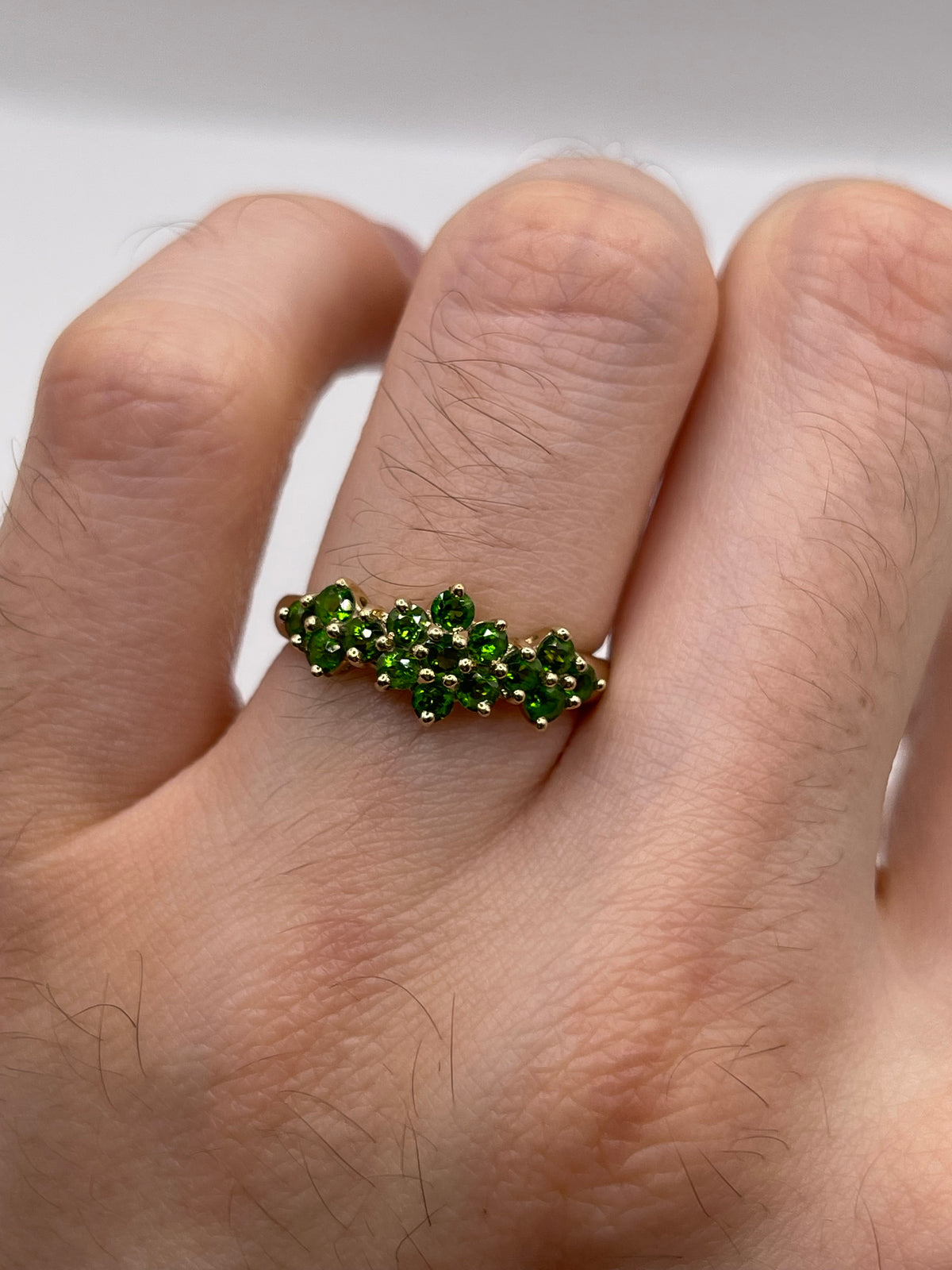 9ct gold diopside cluster ring