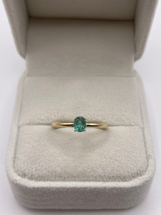 9ct gold emerald ring