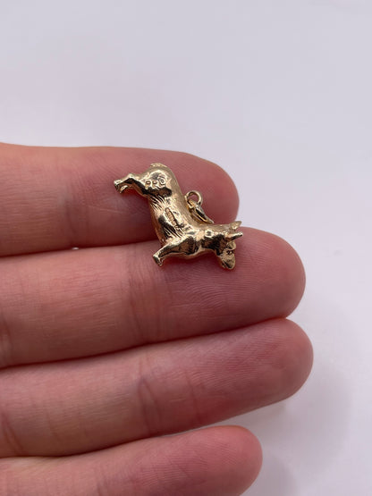 9ct gold corgi dog charm