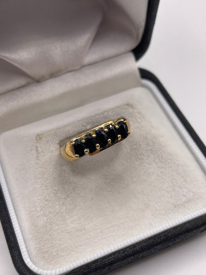 9ct gold sapphire ring