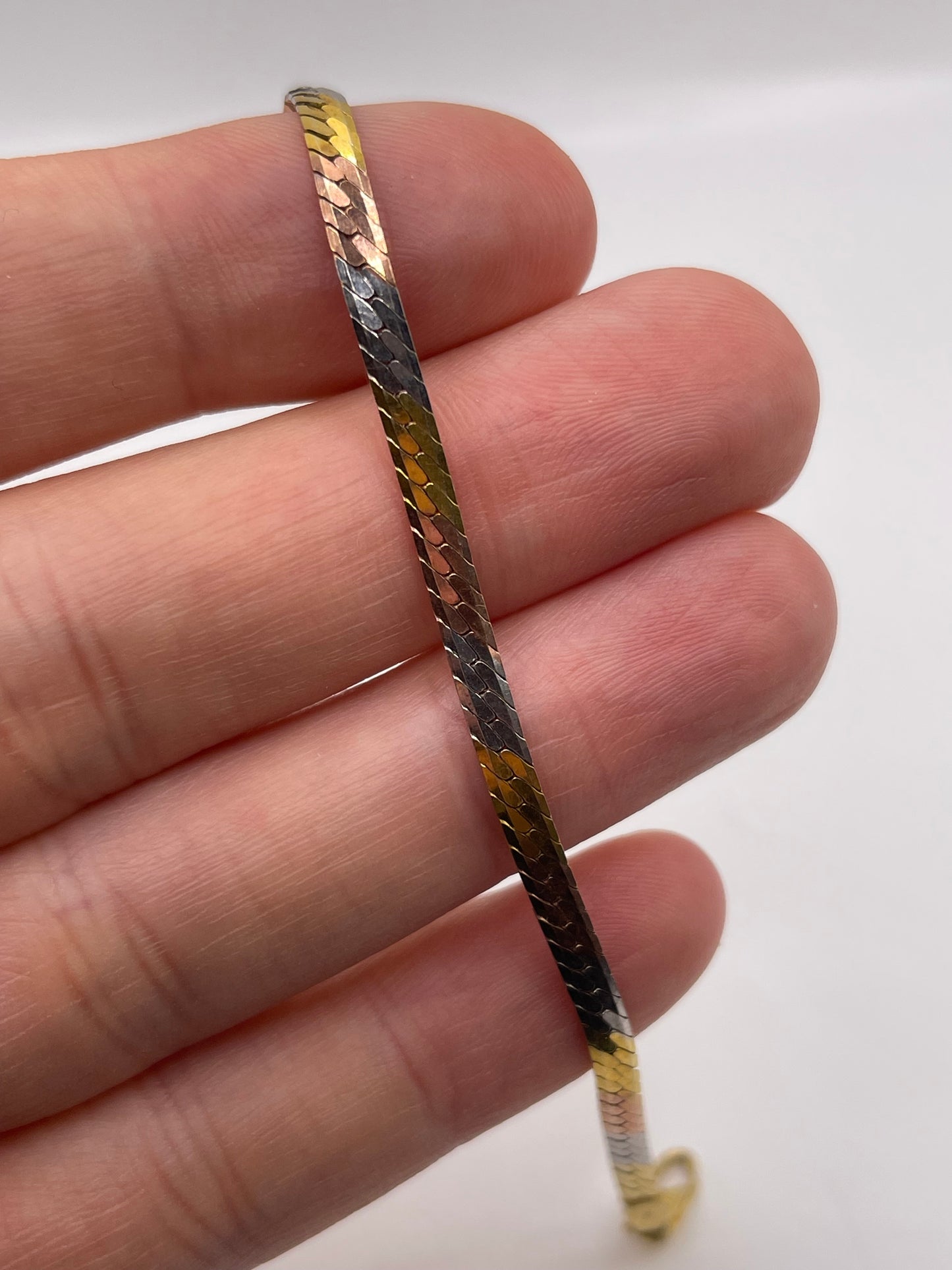 9ct tri gold bracelet
