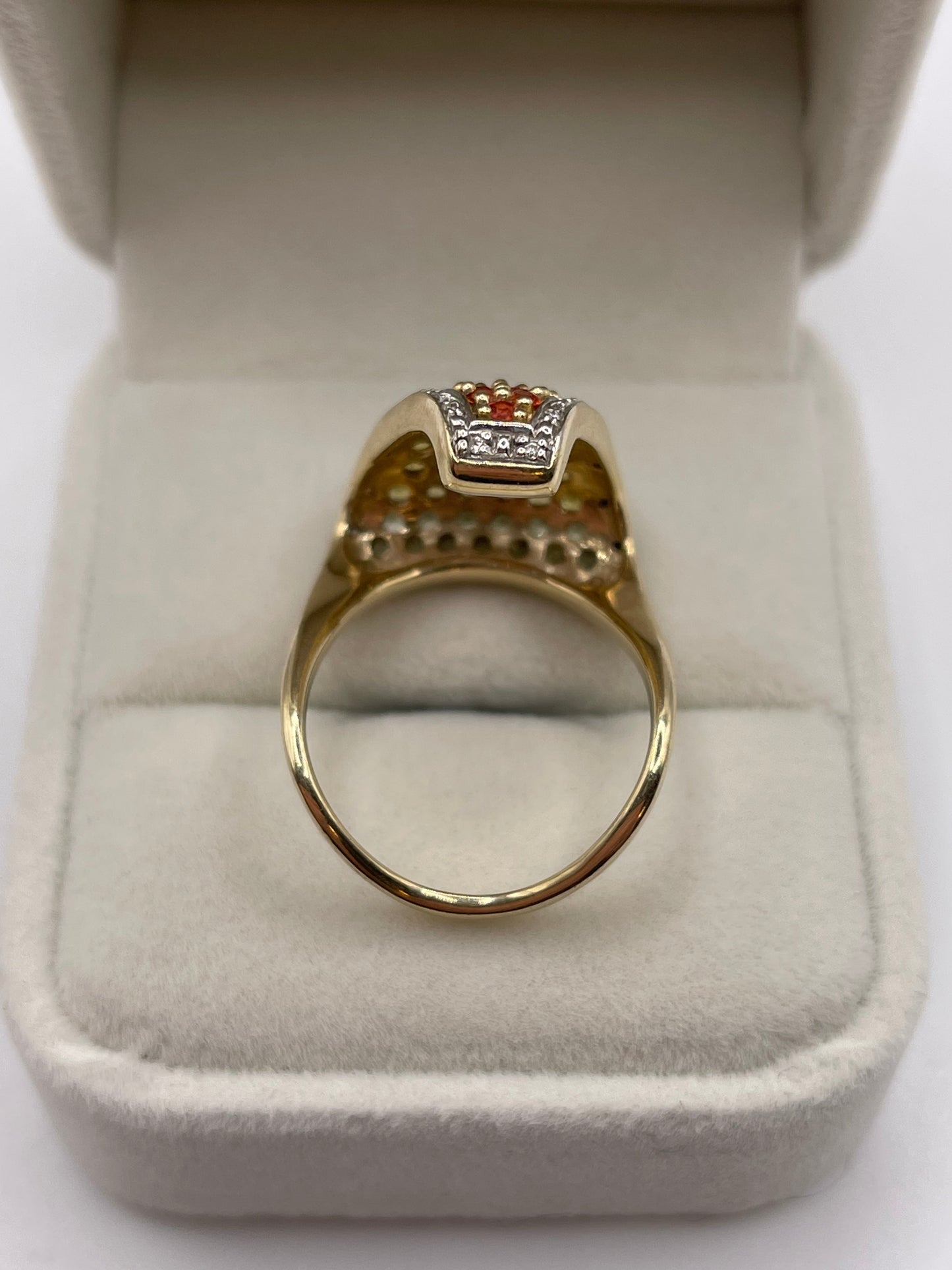 9ct gold sapphire and diamond ring