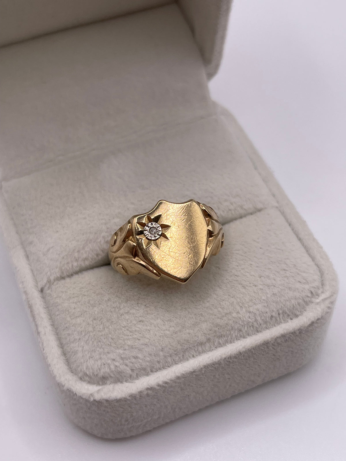 9ct gold diamond shield signet ring