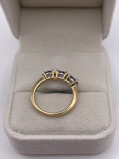 9ct gold tanzanite ring