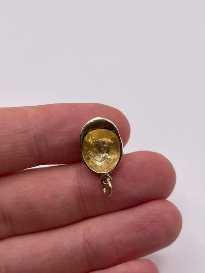 9ct gold jockey cap charm