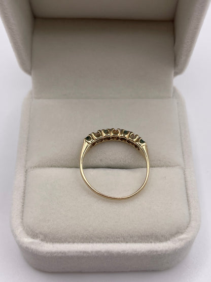 9ct gold emerald and diamond ring