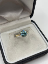 Load image into Gallery viewer, 9ct gold blue zircon ring
