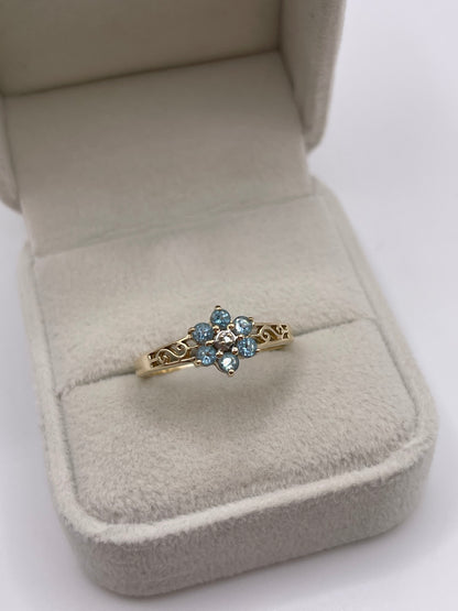9ct gold topaz and diamond ring