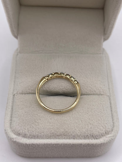 9ct gold alexandrite and diamond ring