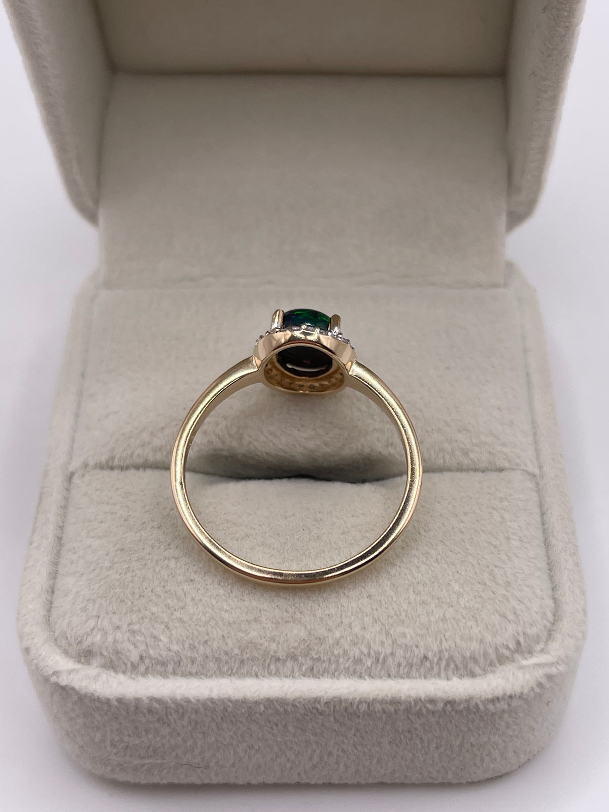 9ct gold opal and zircon ring