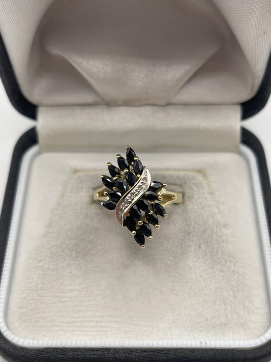 9ct gold sapphire and diamond ring