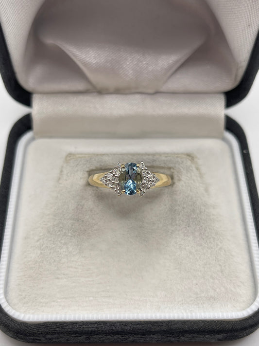 9ct gold topaz and diamond ring