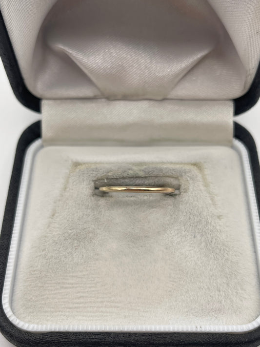9ct gold band