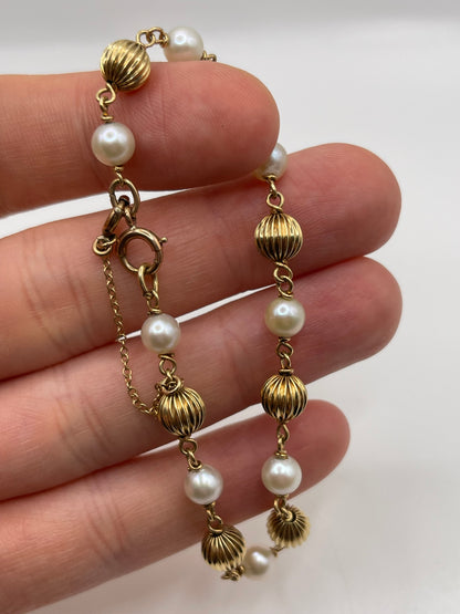 9ct gold pearl bracelet