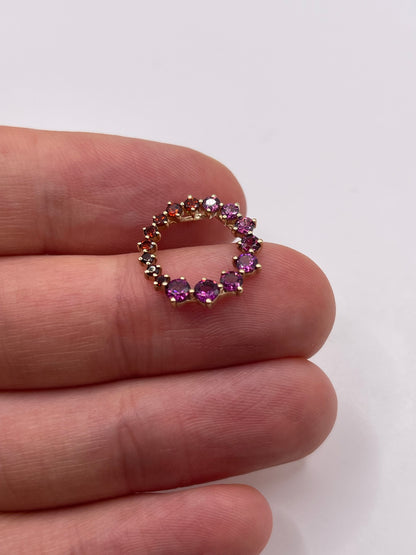 9ct gold garnet pendant