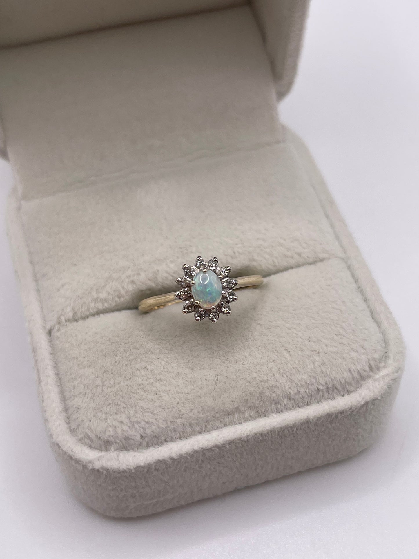 9ct gold opal and diamond ring