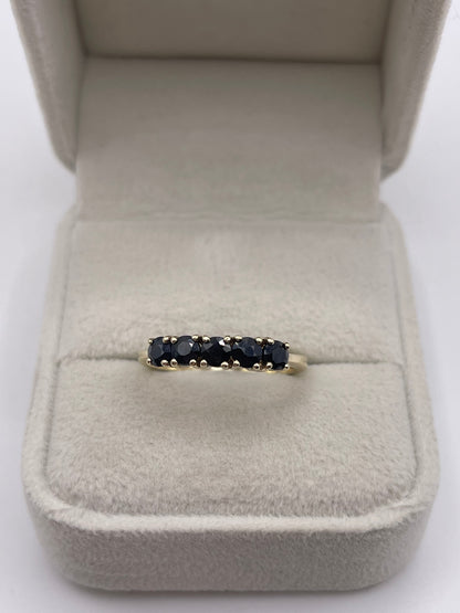 9ct gold sapphire ring