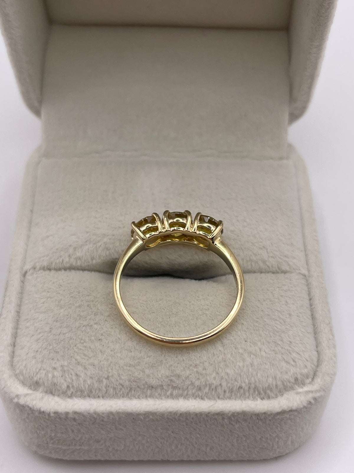 9ct gold sphene ring