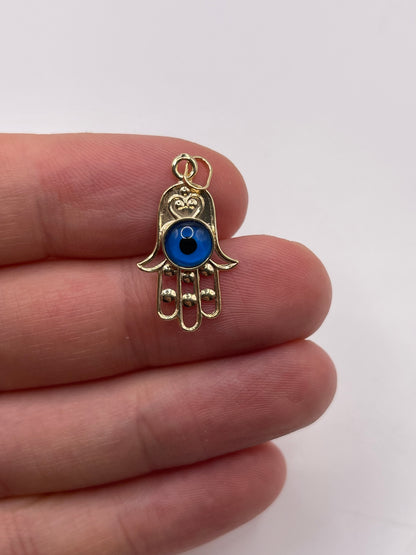 9ct gold hamsa evil eye pendant