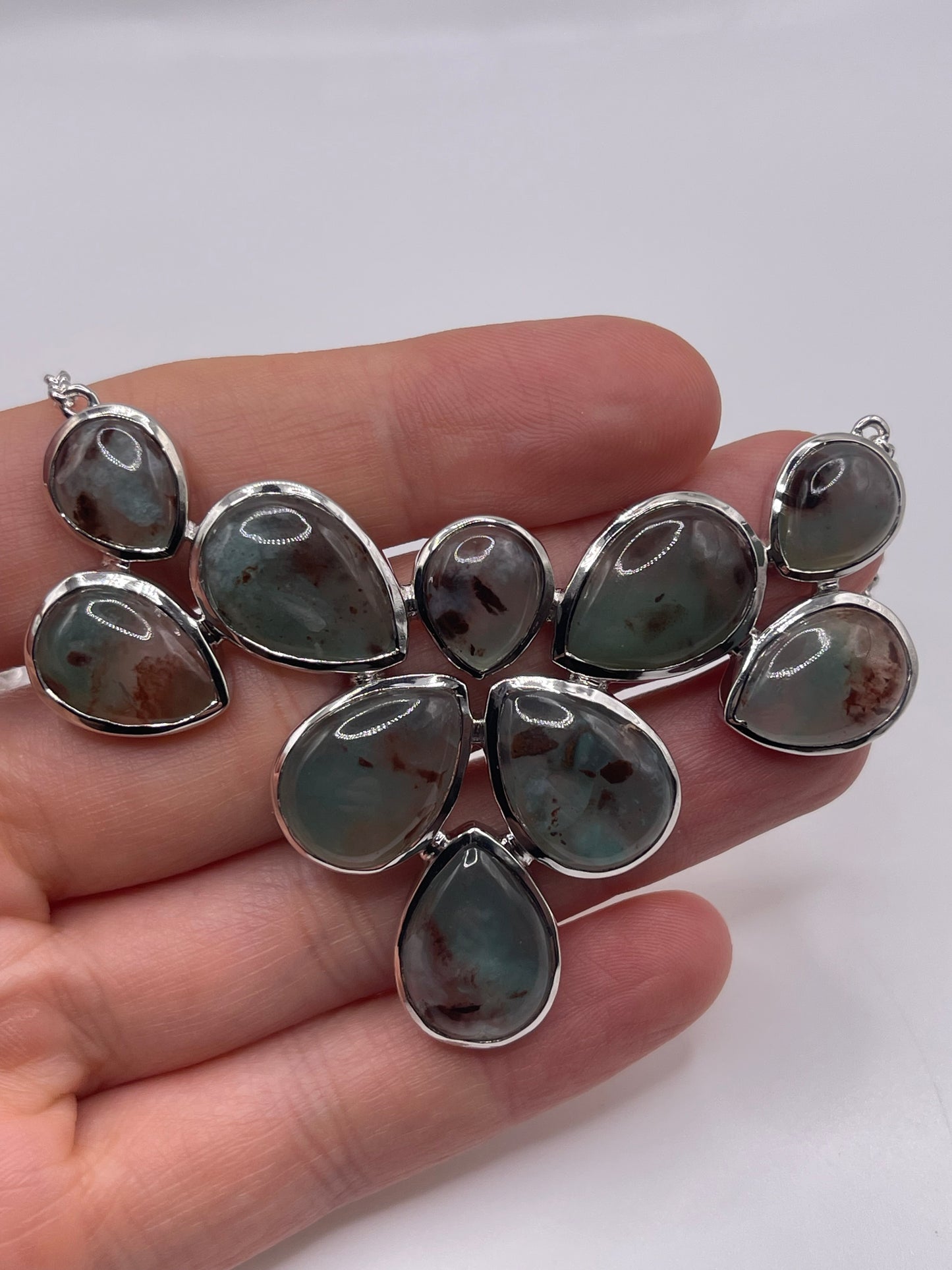 Silver aquaprase necklace