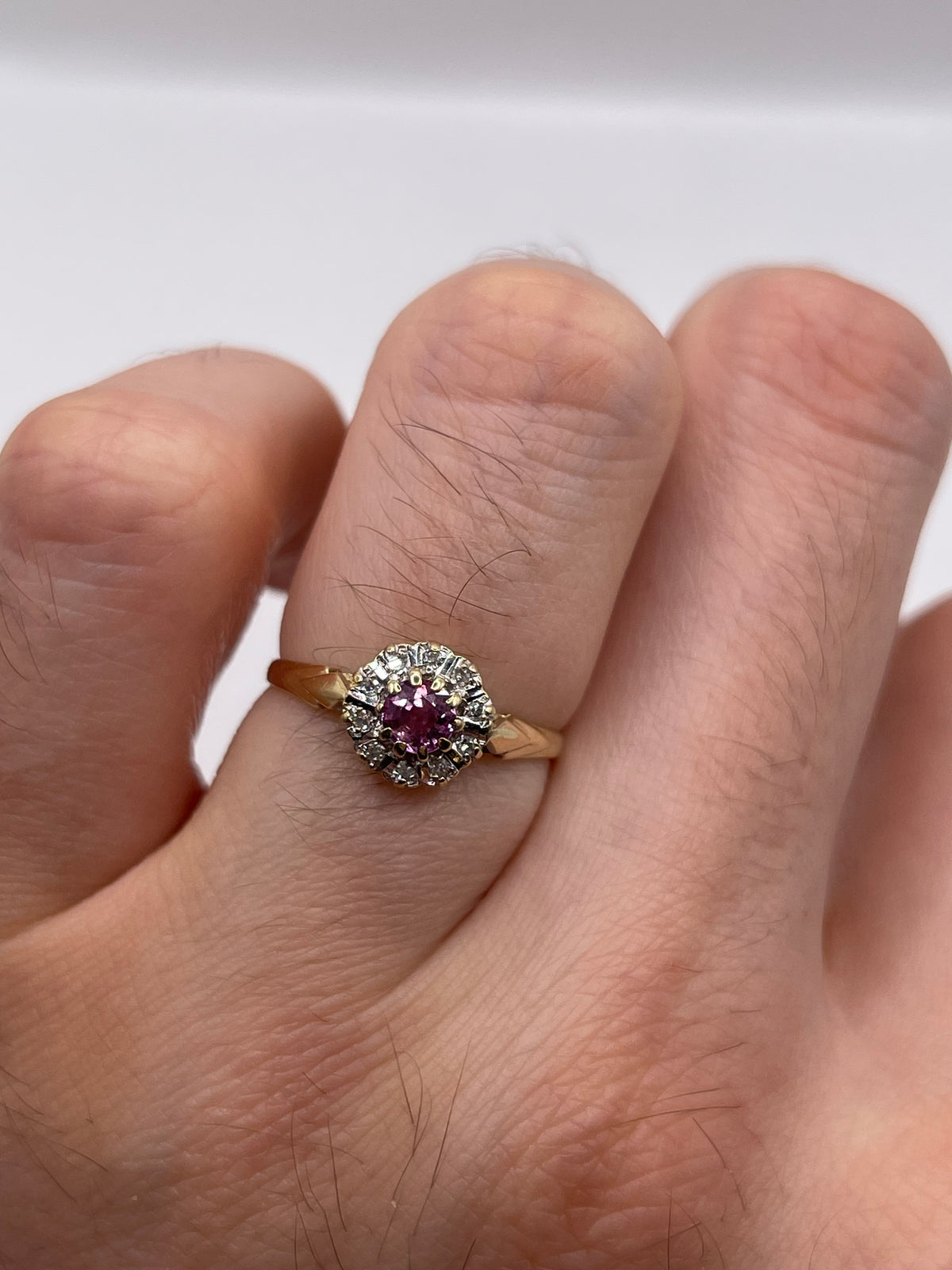 9ct gold ruby and diamond ring