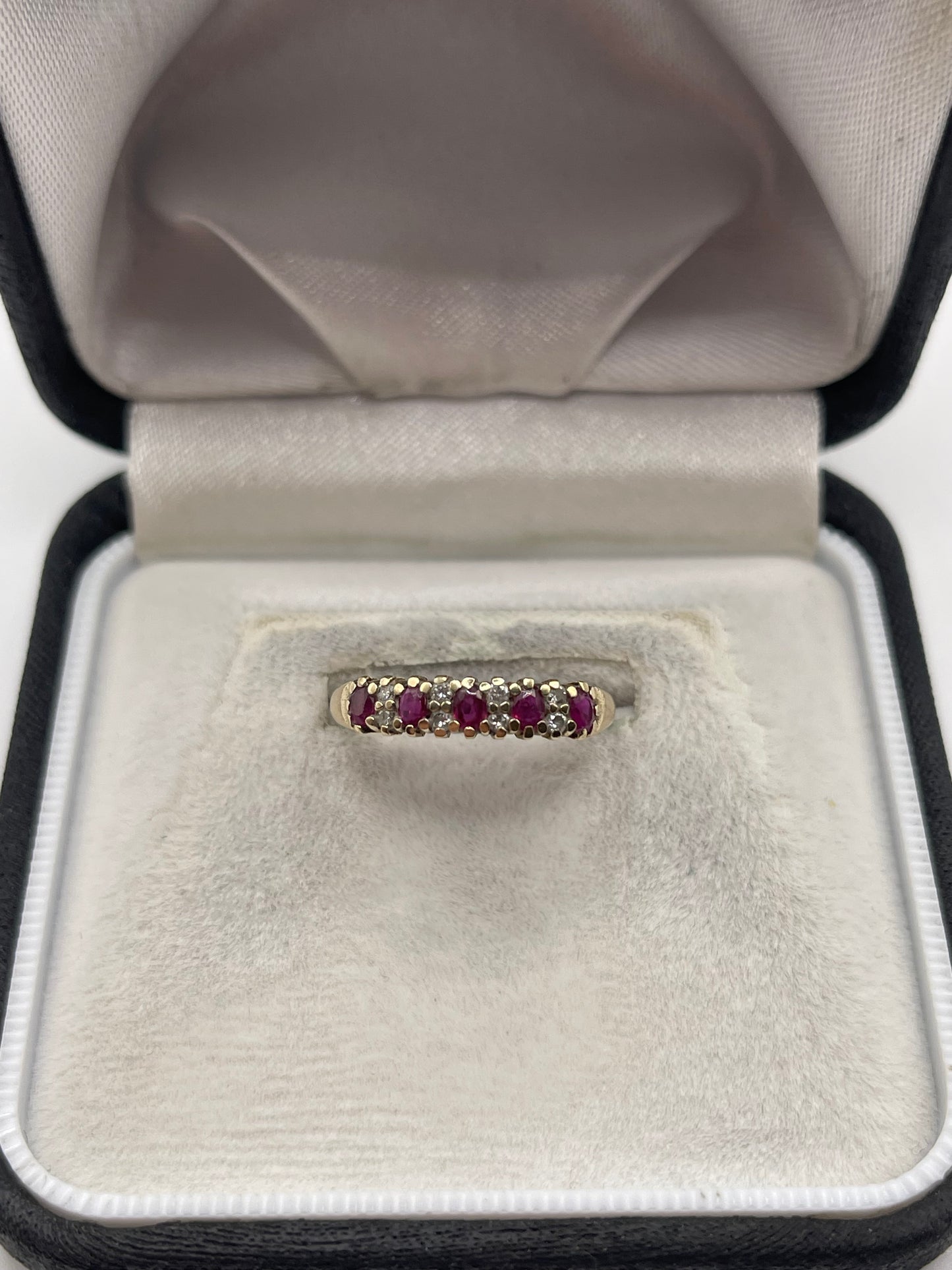 9ct gold ruby and diamond ring